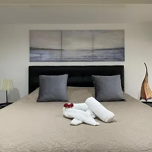 Duplex Situe A 2min De La Gare Du Nord Apartamento Bruselas