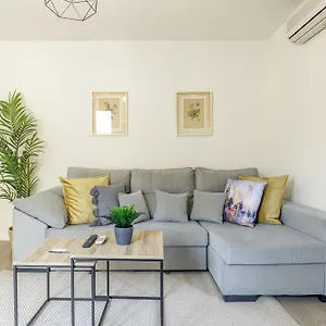 https://casa-merced-by-caleta-homes.1costadelsol.com